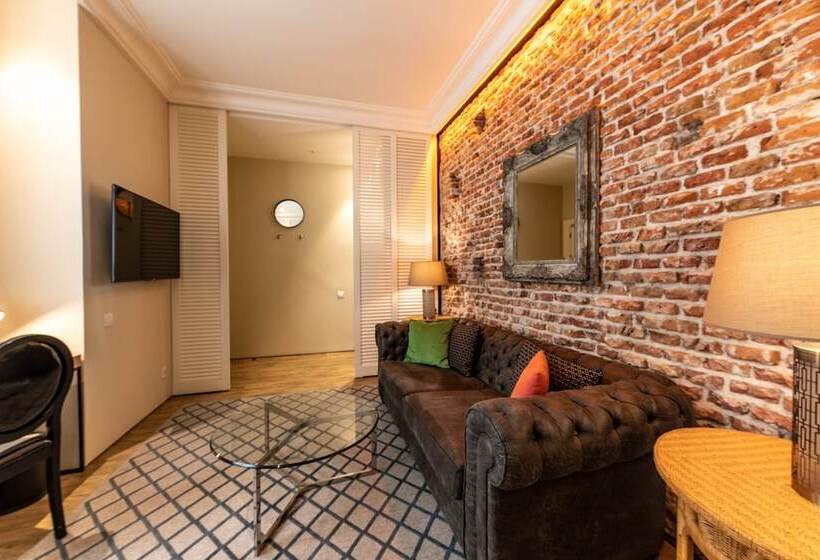 Люкс, Pestana Plaza Mayor Madrid