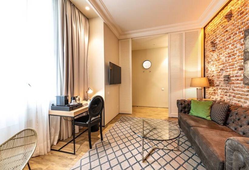 Люкс, Pestana Plaza Mayor Madrid