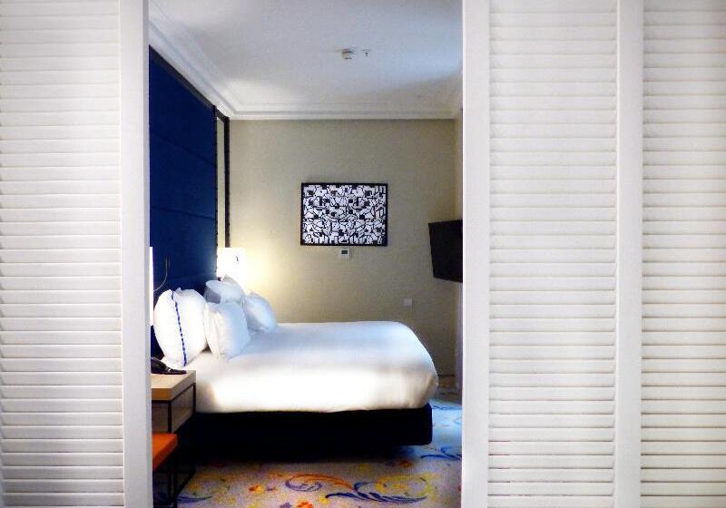 Люкс, Pestana Plaza Mayor Madrid