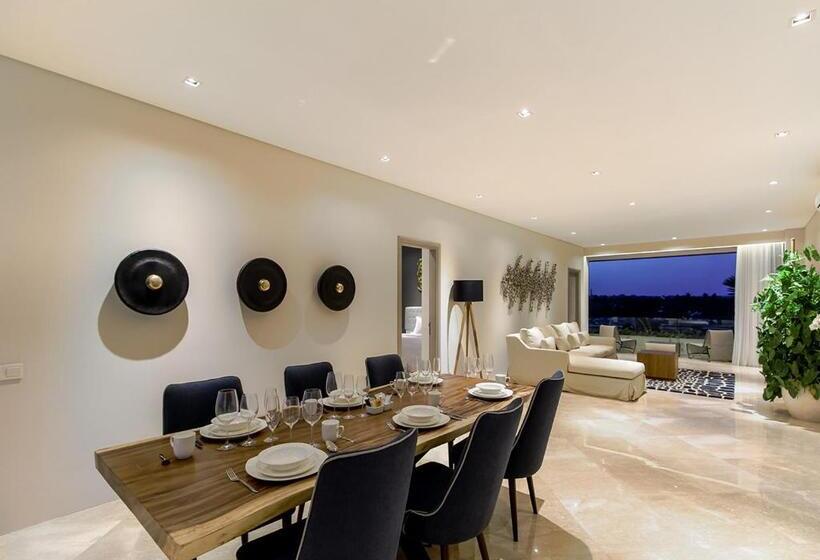 带1个卧室的顶楼公寓, The Double View Mansions Bali