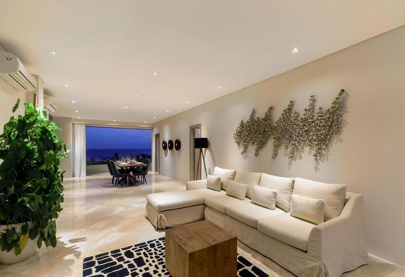 شقة دور أخير غرفة نوم واحدة, The Double View Mansions Bali