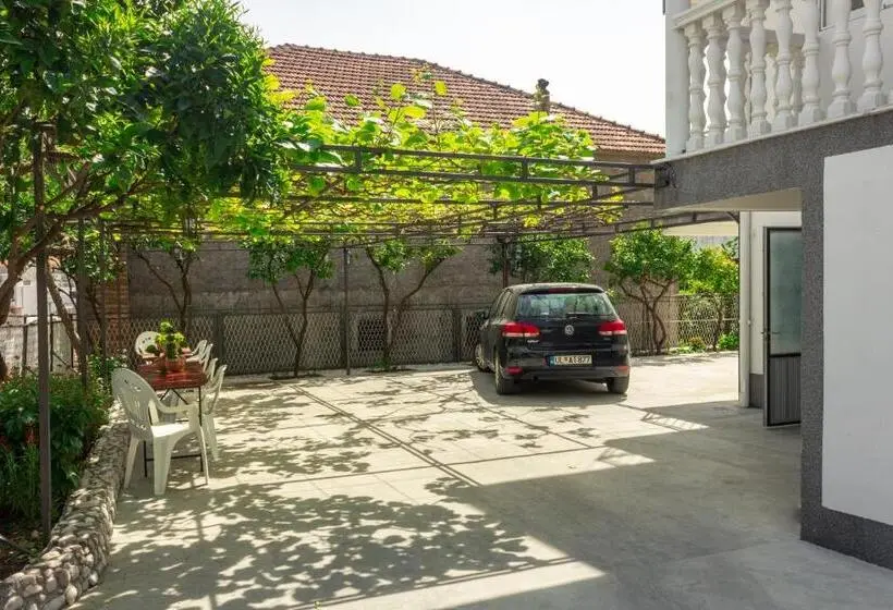 اتاق استاندارد, Rooms Molabeciri