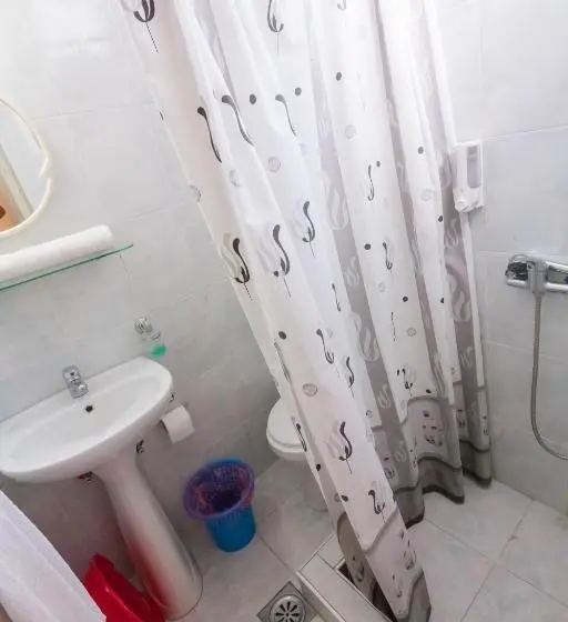 اتاق استاندارد, Rooms Molabeciri