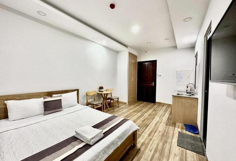 اتاق استاندارد, The Jade Hotel Near Tan Son Nhat Airport