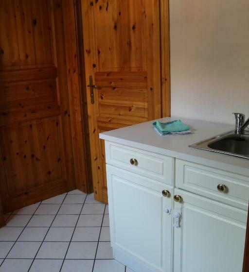 标准间, Altstadtcafé Und Pension