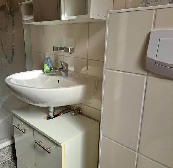 低层单卧公寓, Altstadtcafé Und Pension