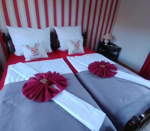 标准间, Altstadtcafé Und Pension