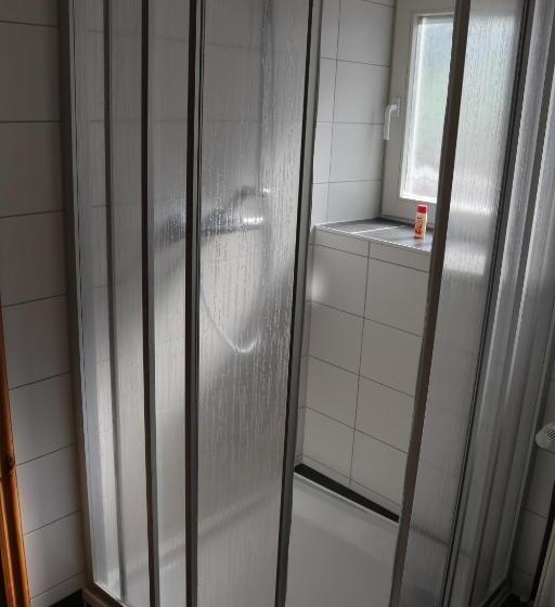 家庭间, Altstadtcafé Und Pension