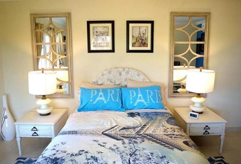 اتاق لوکس, Hidden Gem Barbados