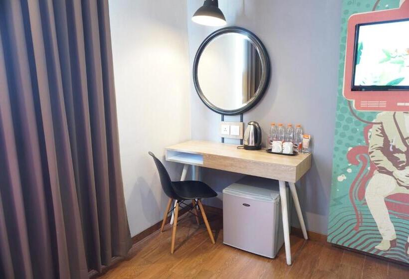 חדר סטנדרט עם מיטת קינג, Fortunagrande Jember