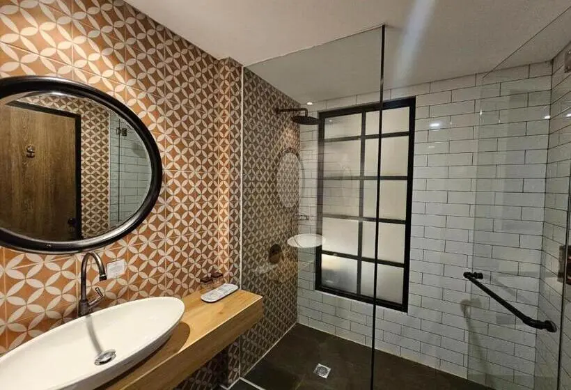 Habitació Estàndard Llit King, Fortunagrande Jember
