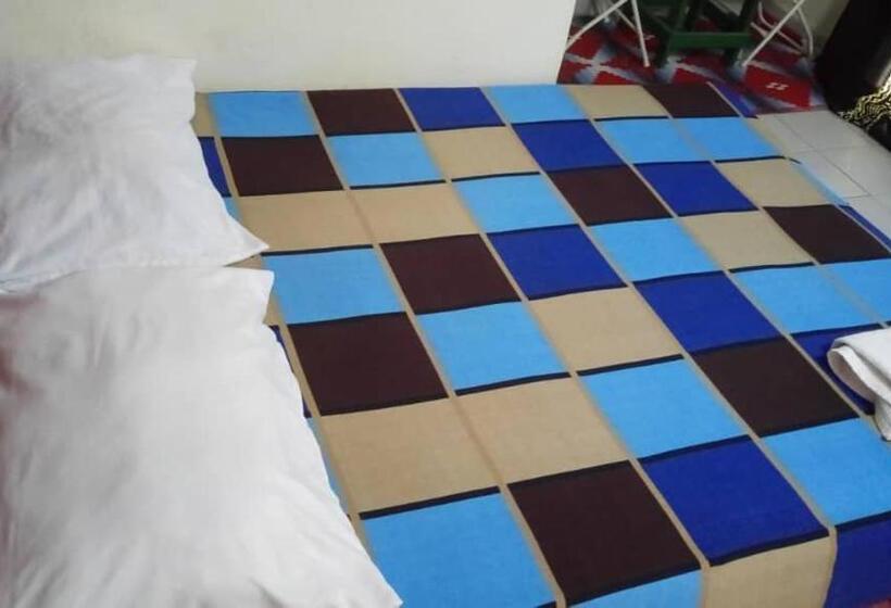 اتاق استاندارد, Dakar International House