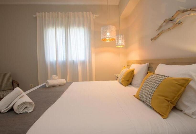 سوییت با استخر, Golden Coast Resort