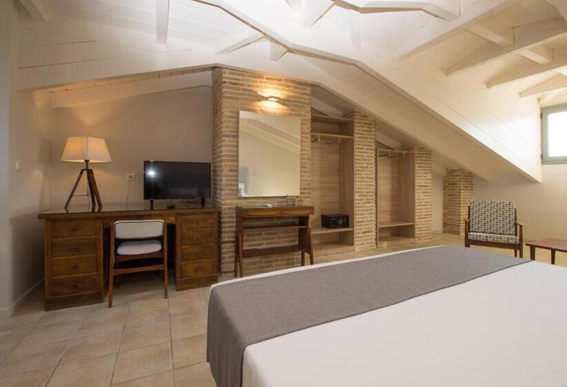 Апартаменты 2 Спальни, Golden Coast Resort