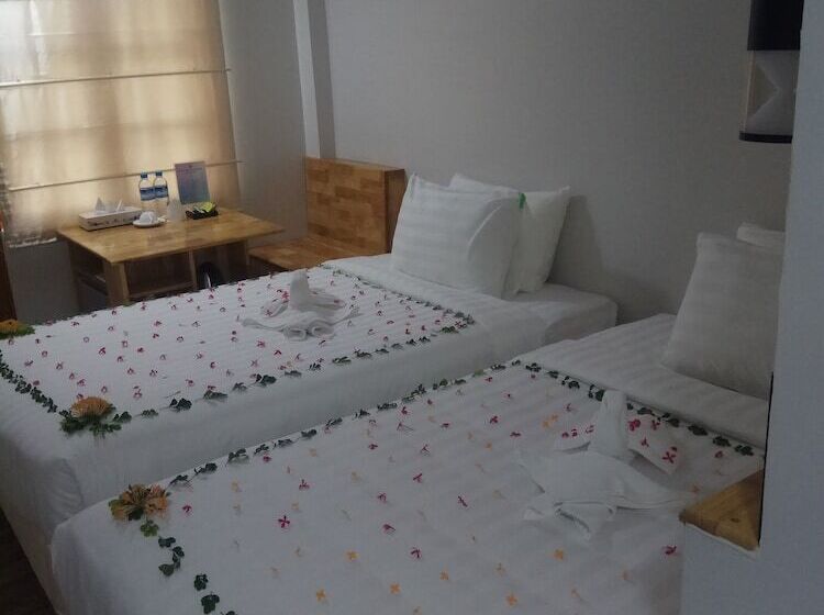 اتاق استاندارد, Shin Ye Htut