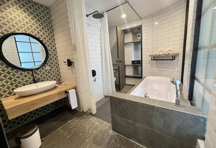 Suite, Fortunagrande Jember