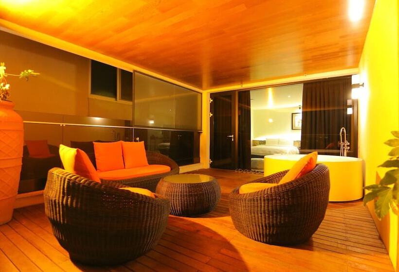اتاق رویال, Suncheon Hotel Gite