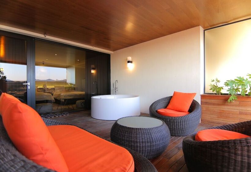 Королевский Номер, Suncheon Hotel Gite
