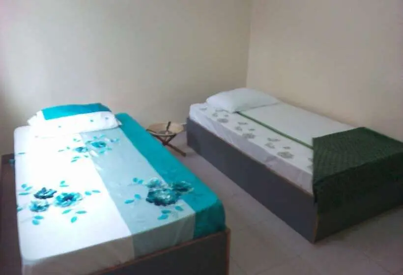 اتاق پایه با سرویس بهداشتی مشترک, Greenpage Garden Suites