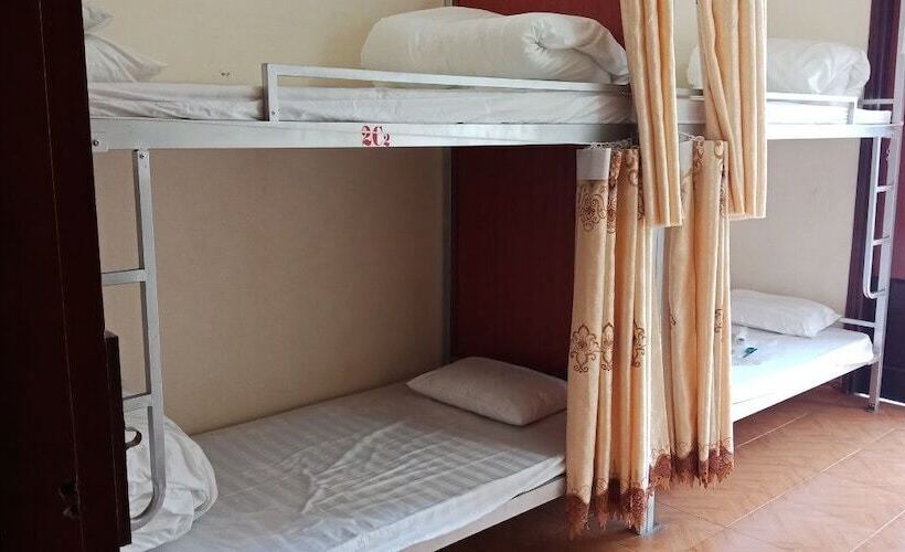 تختخواب در اتاق مشترک, Ha Giang Riverside Homestay