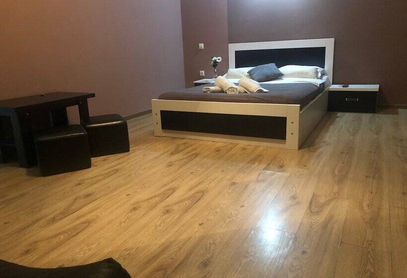 اتاق استاندارد, Polo