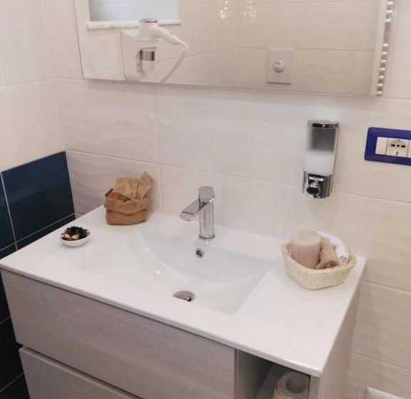 חדר סטנדרט לארבעה, B&b Sofia