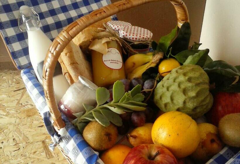 بنجلو قياسى مطل على البحر, Alluar Lodge