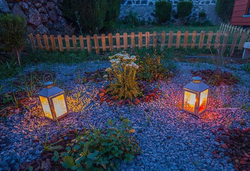 بنجلو قياسى, Alluar Lodge