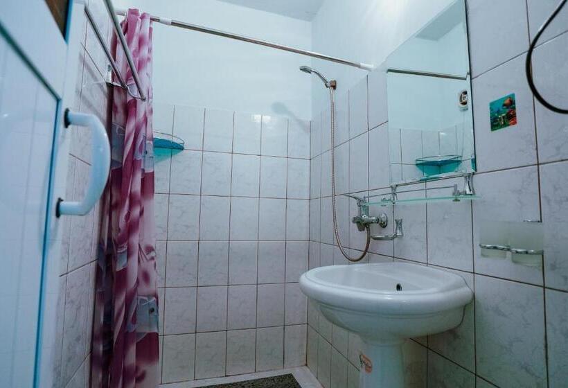 豪华房间, Bukhara House