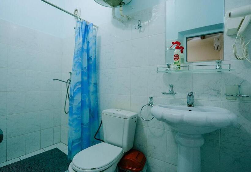 豪华房间, Bukhara House