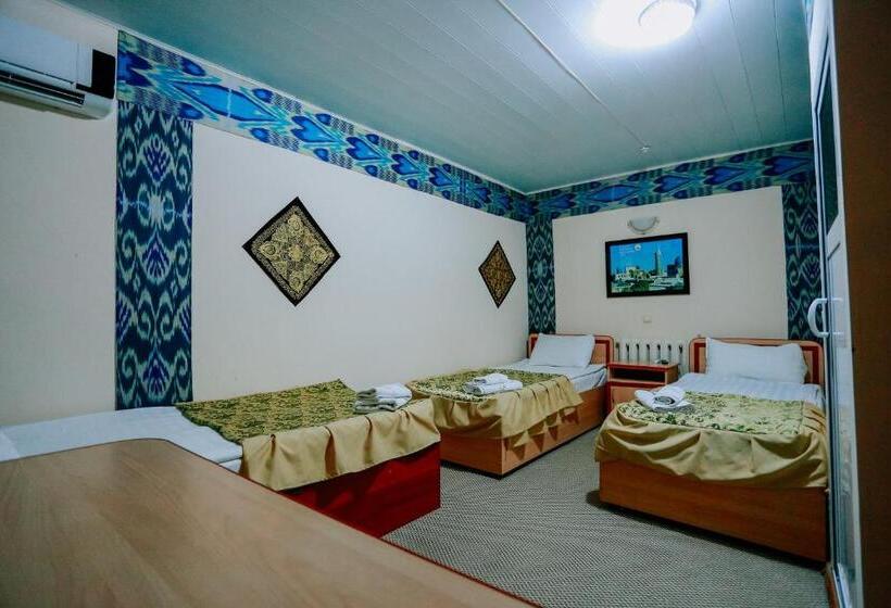 Трехместный Номер Комфорт, Bukhara House