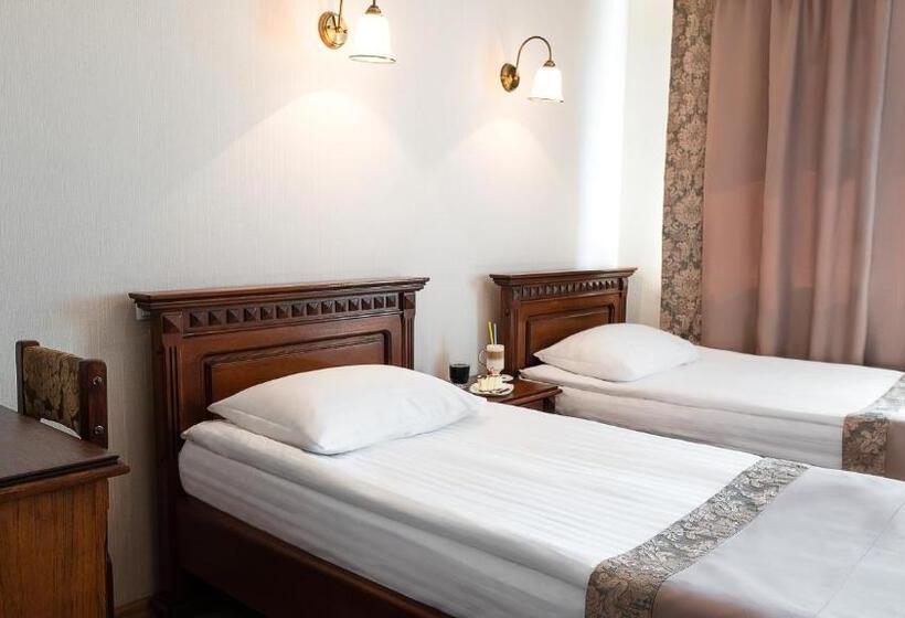 اتاق راحتی, Lviv