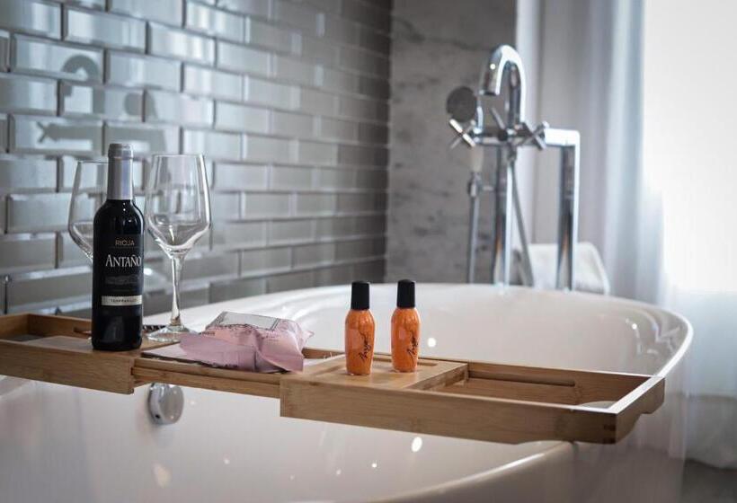 プレジデントスイートルーム, Myr Marqués House