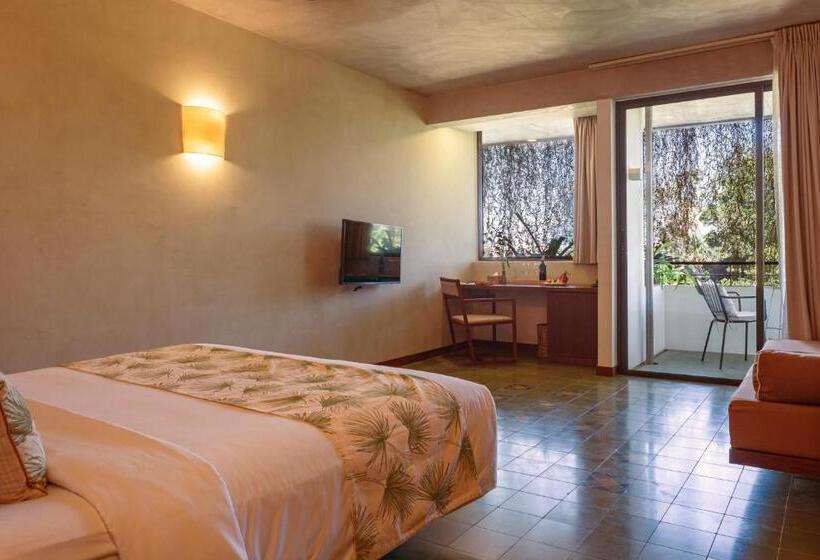 חדר סופריור, Penh House