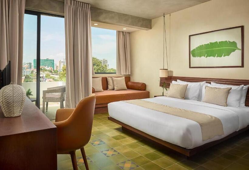 חדר דלוקס, Penh House