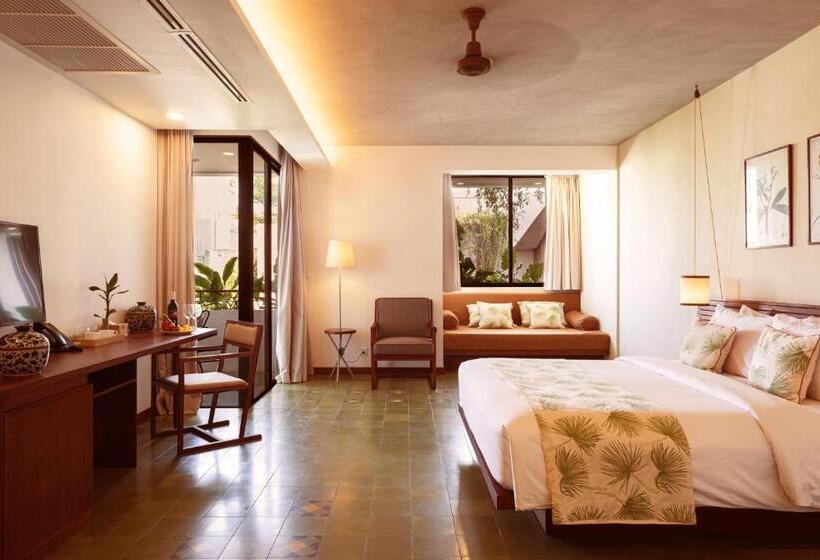 סוויטת ג'וניור, Penh House