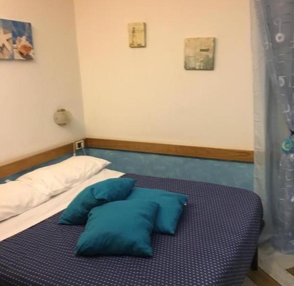 اتاق استاندارد, Affittacamere La Baia Di Lerici