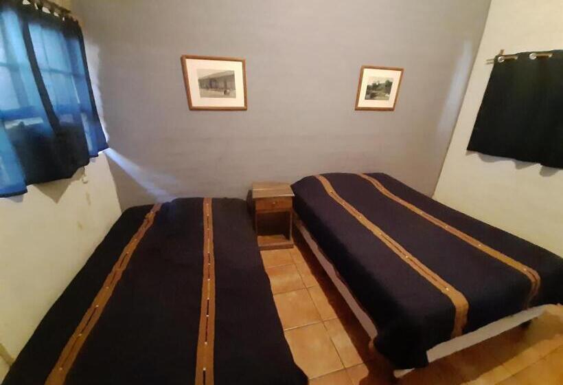 غرفة ديلوكس مطلّة علي البحر, Capricho Beach House