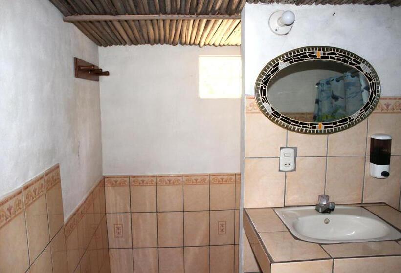 غرفة ديلوكس مطلّة علي البحر, Capricho Beach House