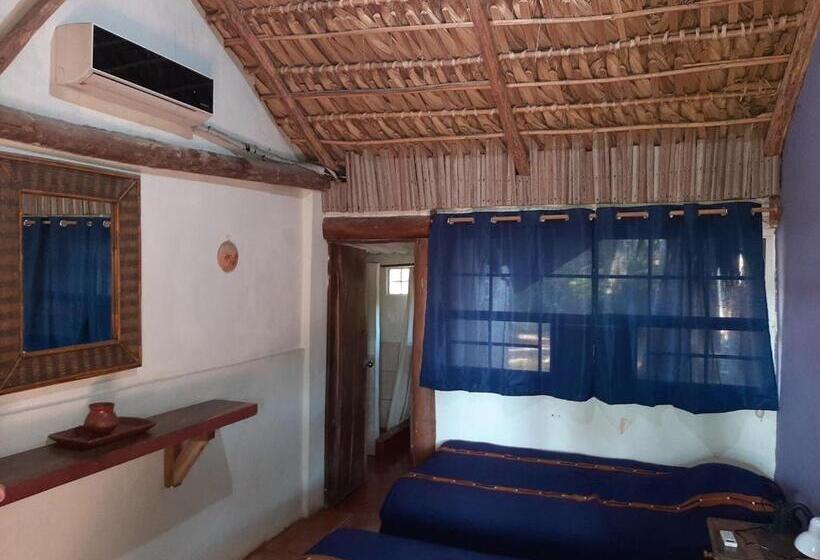 غرفة ديلوكس مطلّة علي البحر, Capricho Beach House