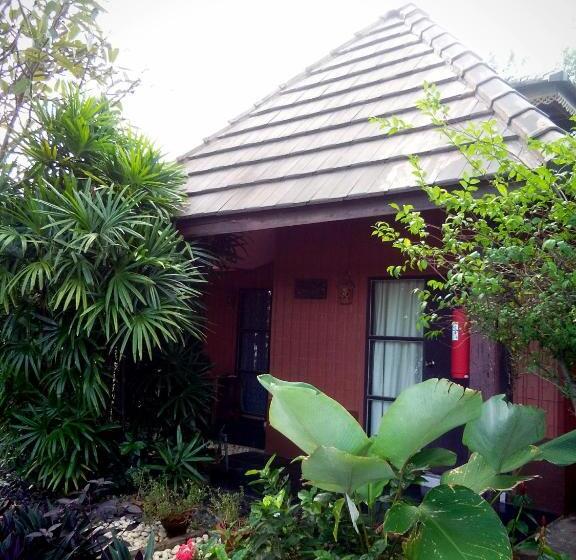 4인용 스탠다드 룸, Rim Than View Resort