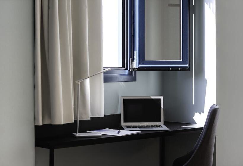 غرفة تنفيذية, Athens One Smart