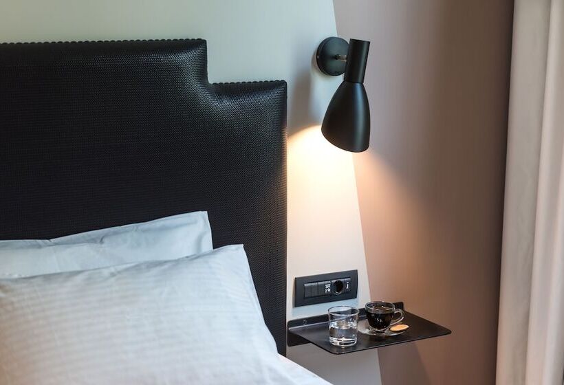 غرفة تنفيذية, Athens One Smart