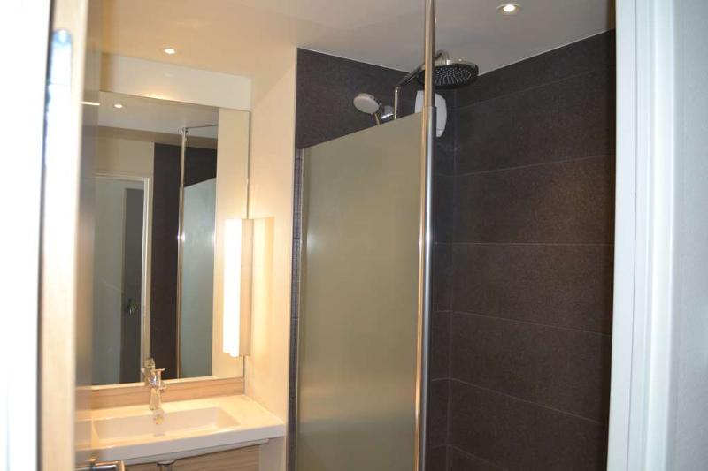 חדר סטנדרט לארבעה, Campanile Saint Jean De Luz