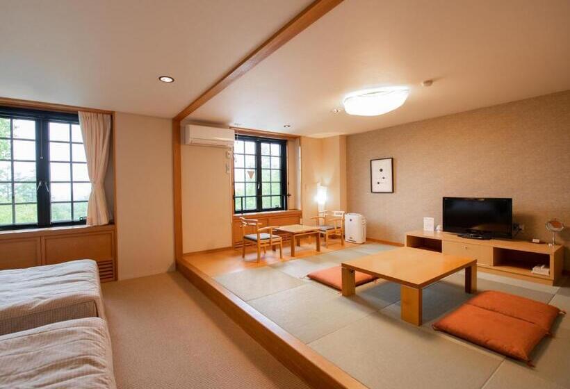 غرفة قياسية رباعية, Tabist Hotel Colosseum Inn Tateshina