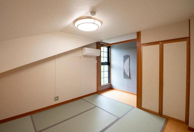 إستوديو سوبيريور, Tabist Hotel Colosseum Inn Tateshina