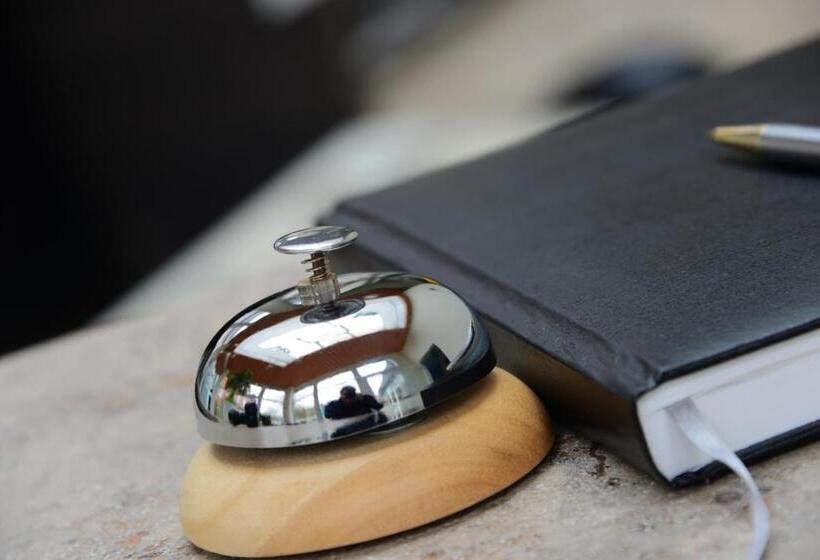 Camera Comfort Singola, Der Bayerische Hof