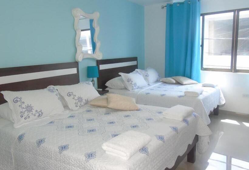 חדר לארבעה סטנדרטי עם מרפסת, Apartahotel Bahia Tropical Iii