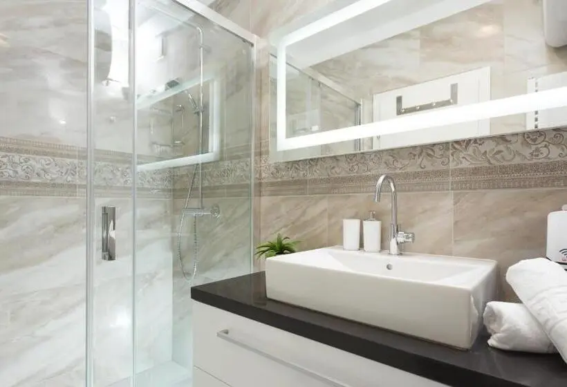 スーペリアールーム, Well Of Life Luxury Rooms