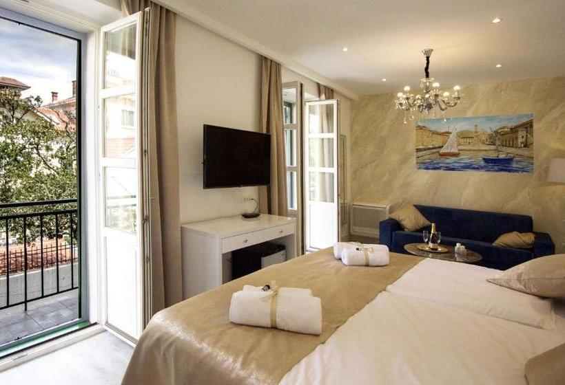 발코니 디럭스 룸, Well Of Life Luxury Rooms